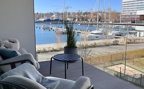 Gdynia Yacht Park - Delux Waterfront Apartament With Parking
